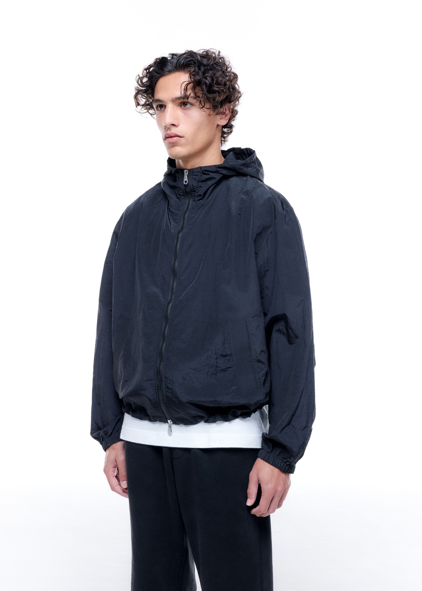 NYLON WINDBREAKER