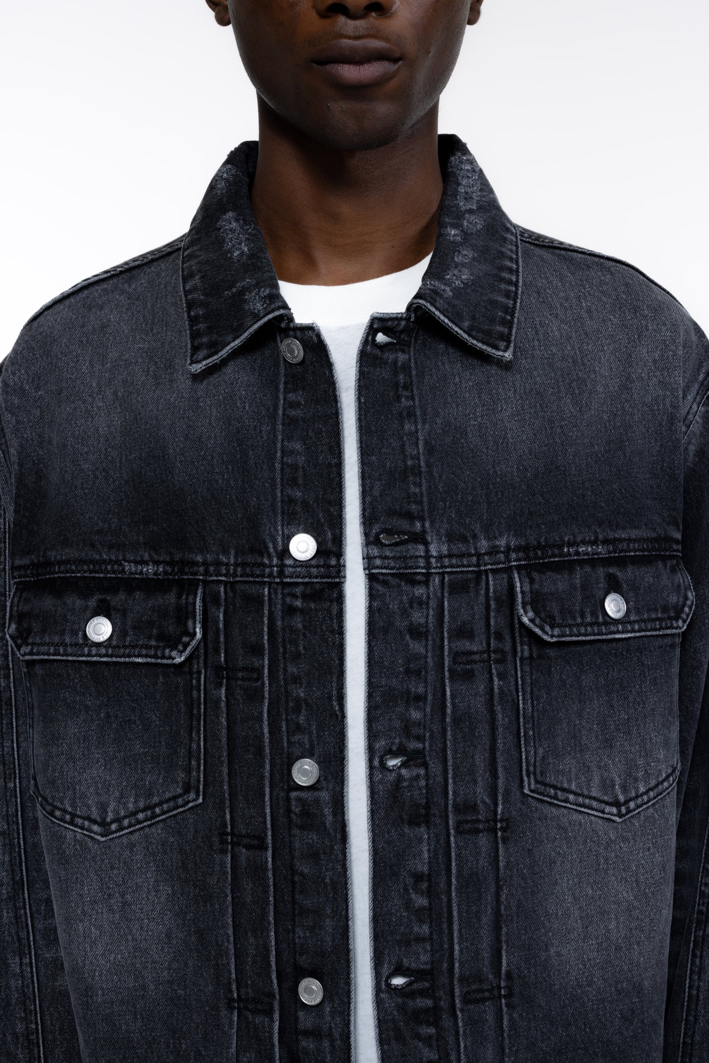 PLEATED DENIM JACKET