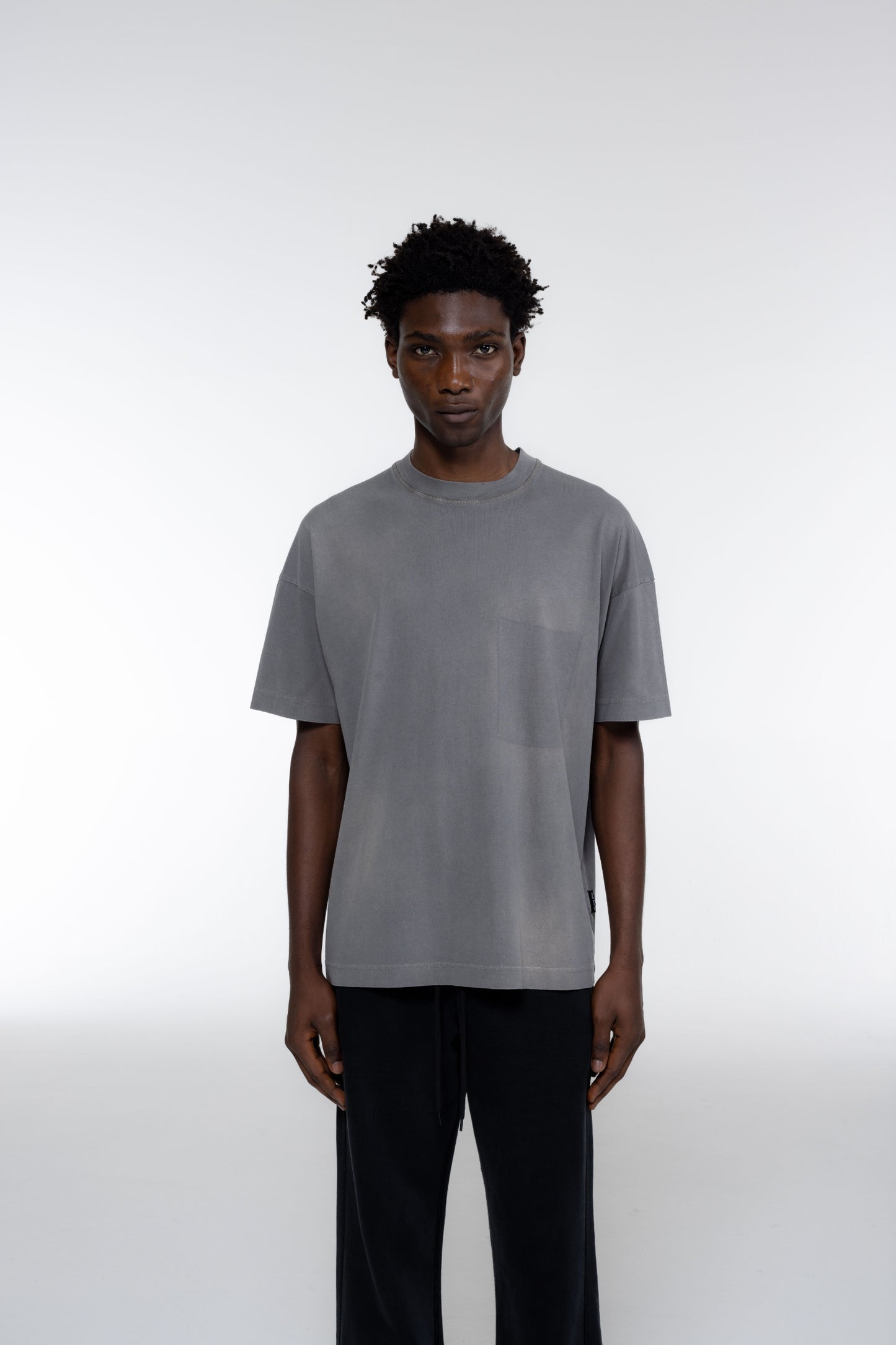 POCKET FADE T-SHIRT