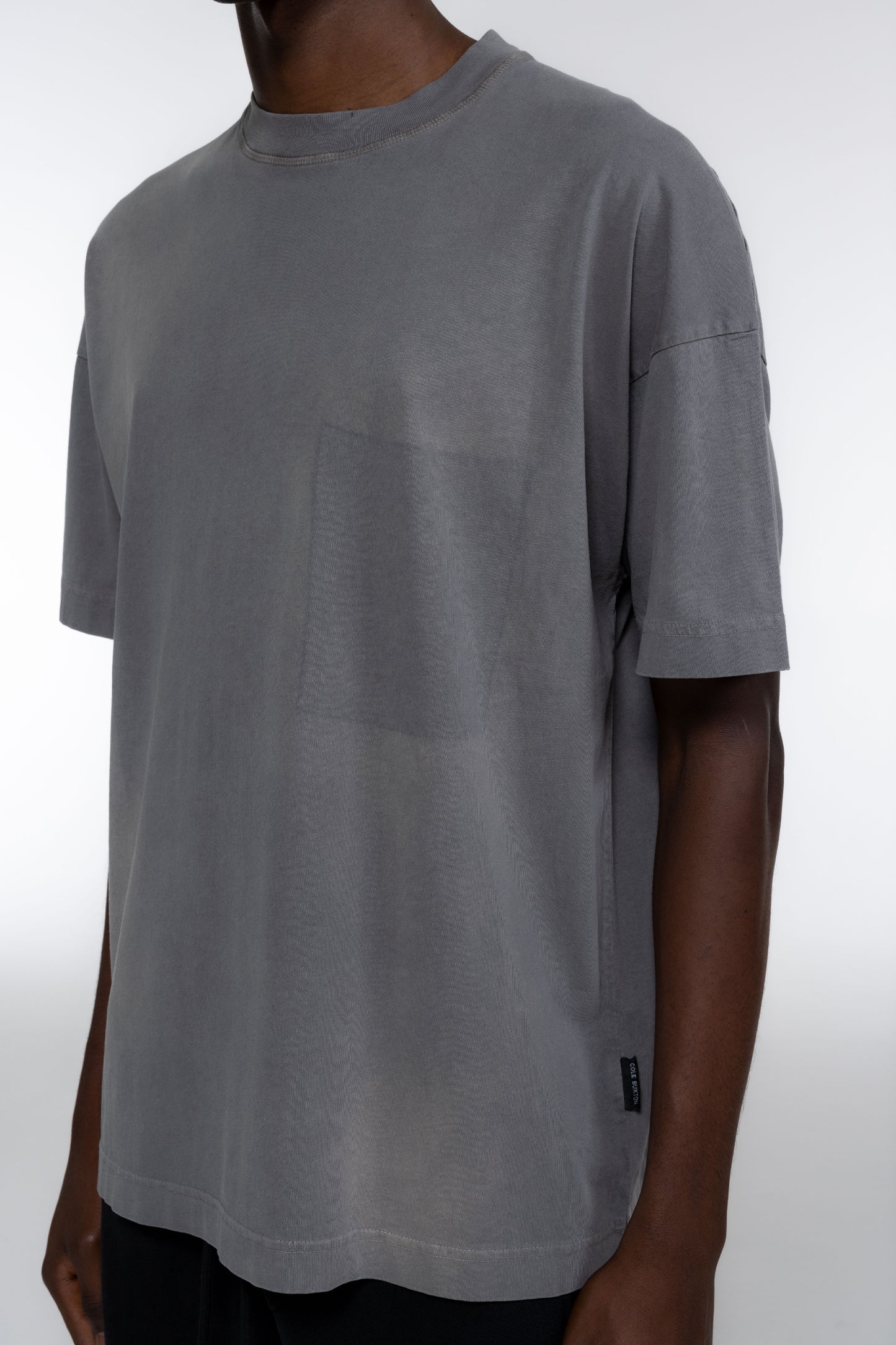 POCKET FADE T-SHIRT