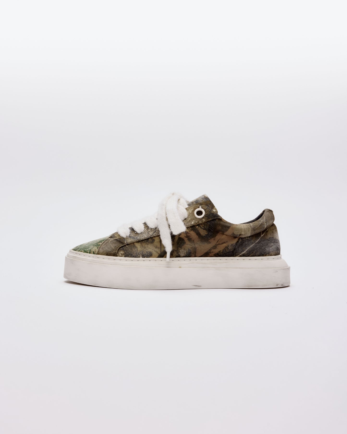 THE AKIMBO WILSON SNEAKER