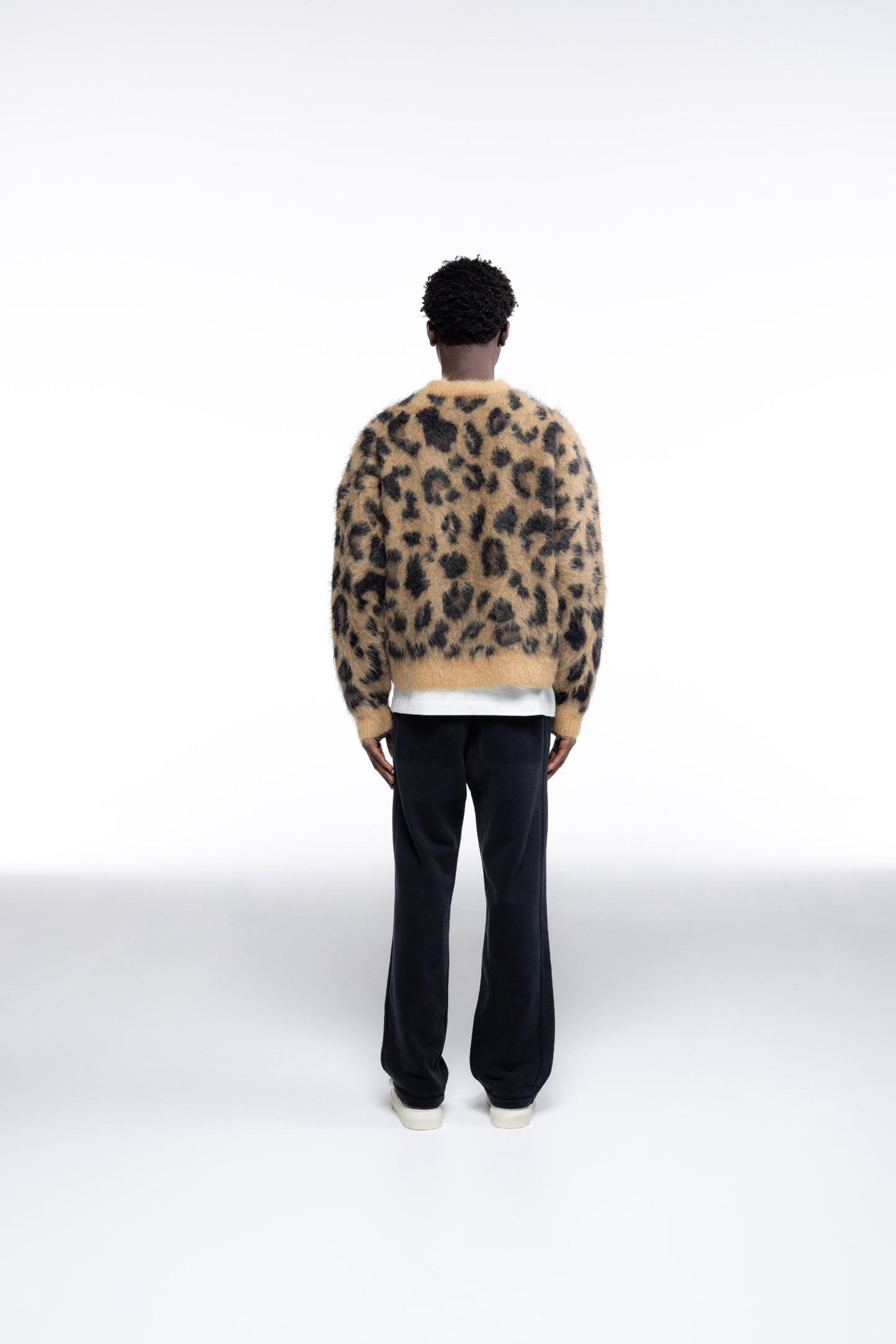 LEOPARD KNIT SWEATER