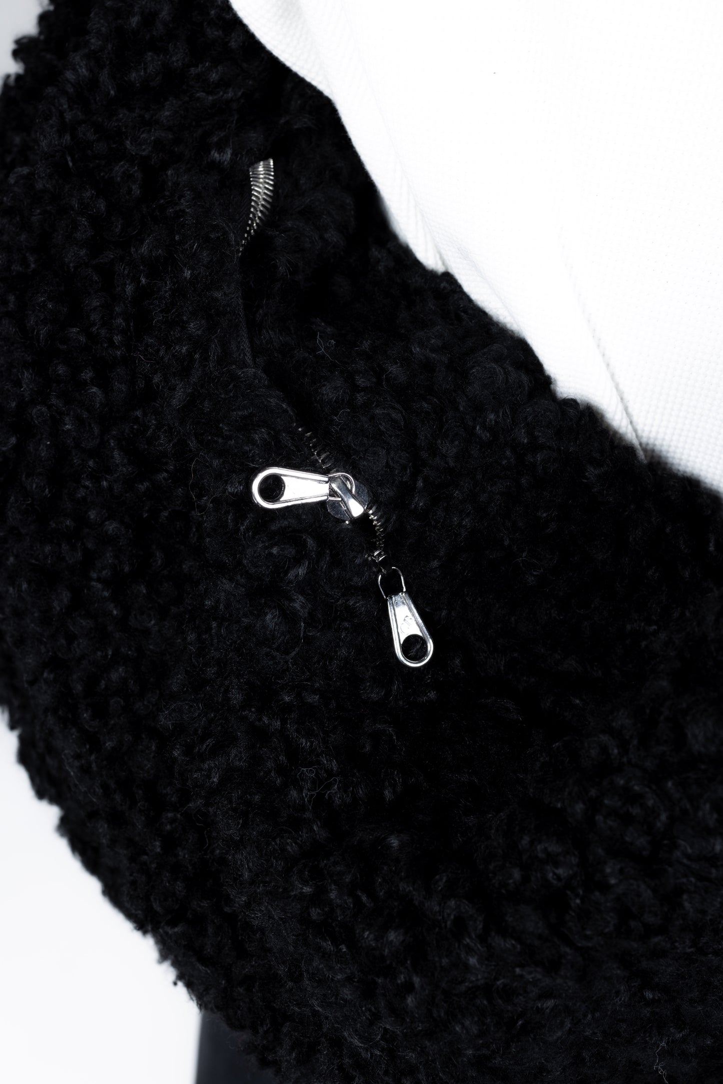 CURLY SHEARLING SLING BAG