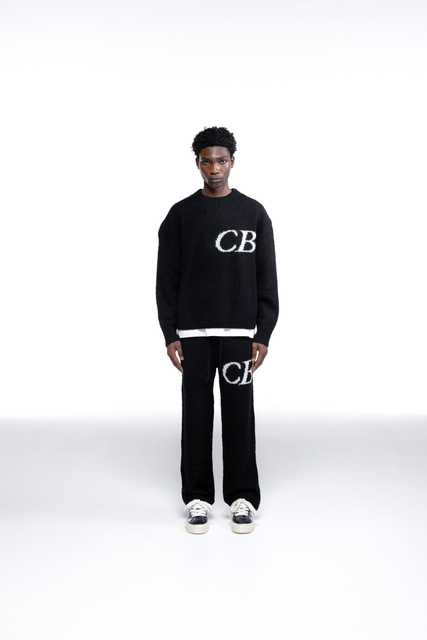 CB LOGO KNIT SWEATER