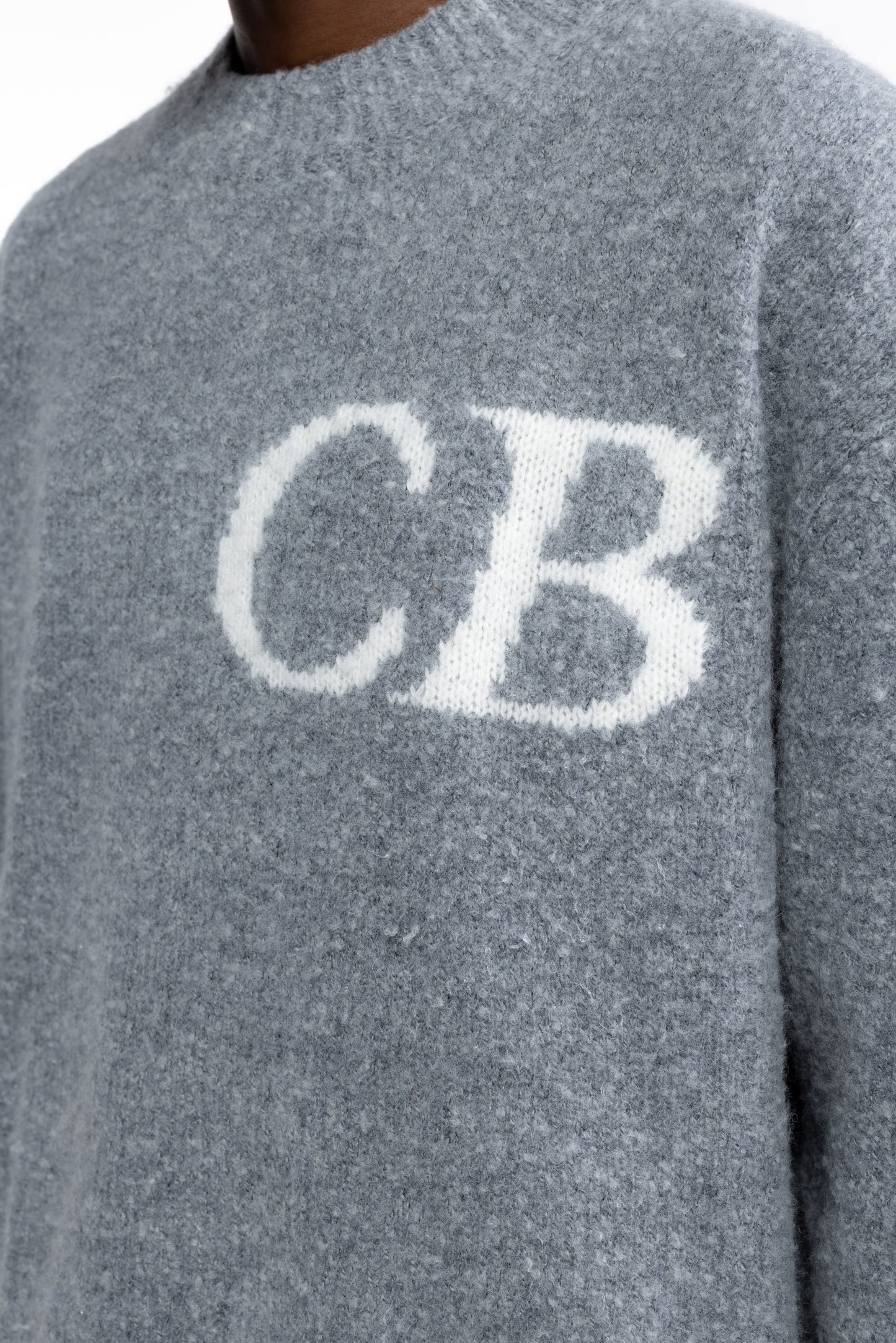 CB LOGO KNIT SWEATER