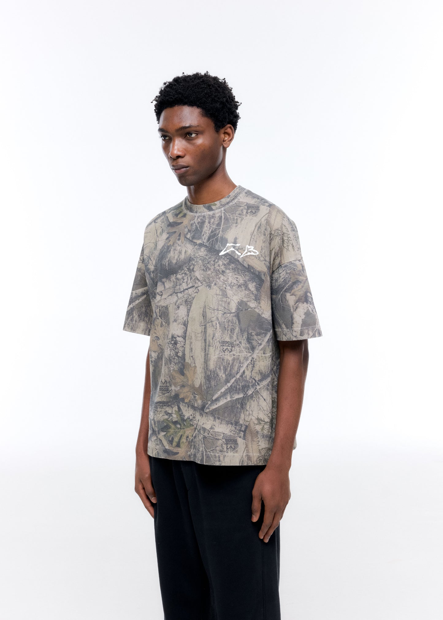 AKIMBO X CB REALTREE T-SHIRT