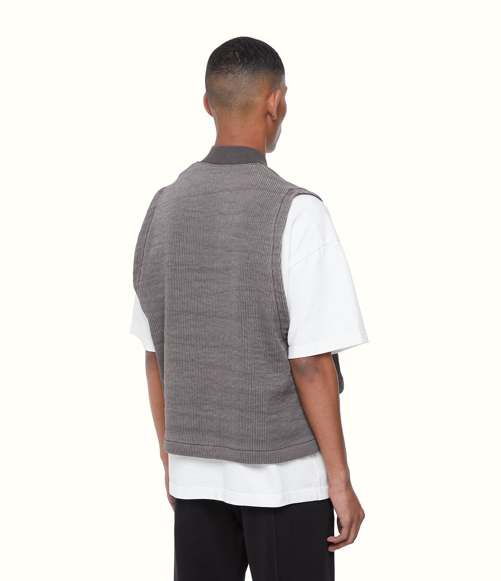 QUILTED NYLON VEST – Cole Buxton